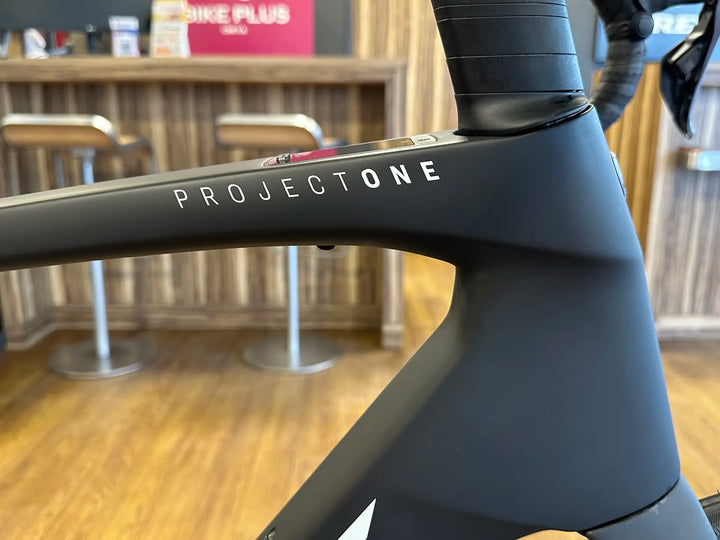 Trek Domane+ SLR 7 2026年モデル