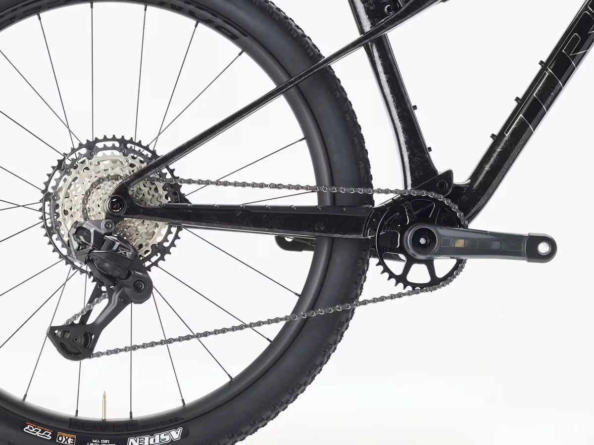 Trek Supercaliber SLR 9.8 XT Di2 Gen 2 2026年モデル – バイクプラス