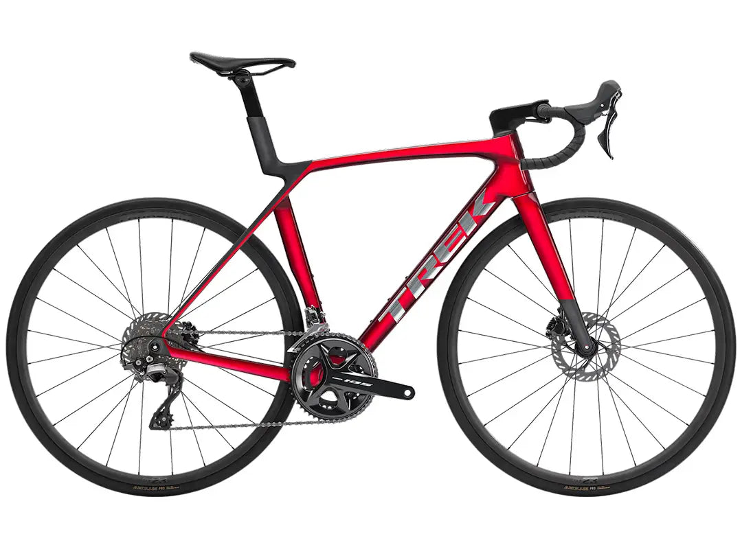 TREK Madone SL5 Gen8（2026年モデル）カラー：Gloss Fury Red/Matte Deep Smoke