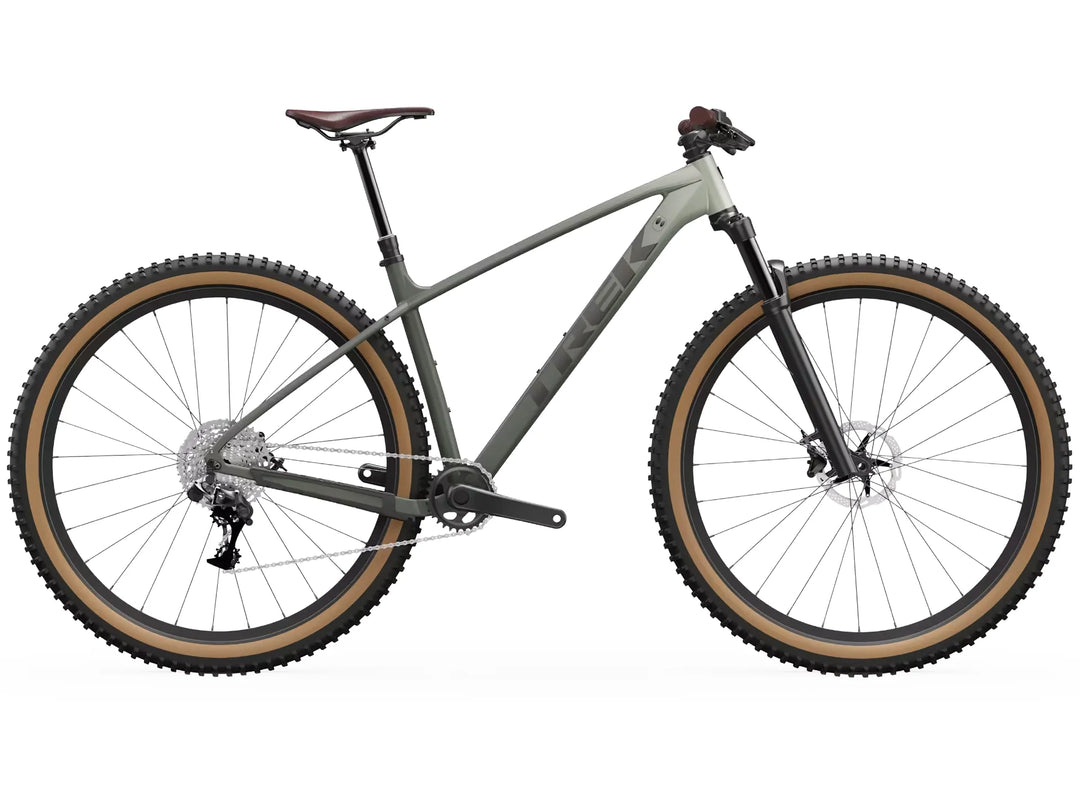モデル名：Marlin 6 Gen 4、ブランド名：トレック、年式：2026年モデル、カラー：Matte Lichen/Keswick Green Fade