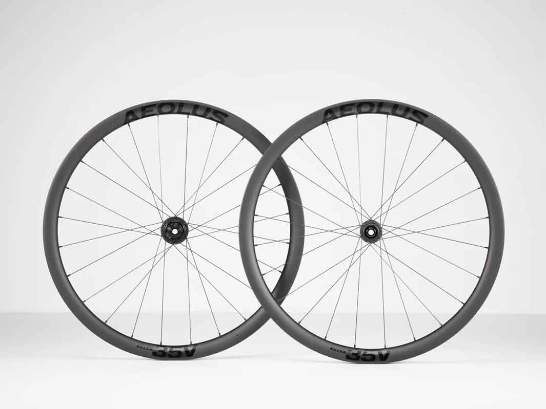 Bontrager Aeolus Elite 35V TLR Disc Road Wheel（アイオロス エリート 35V チューブレスレディ  ディスク ロード ホイール）