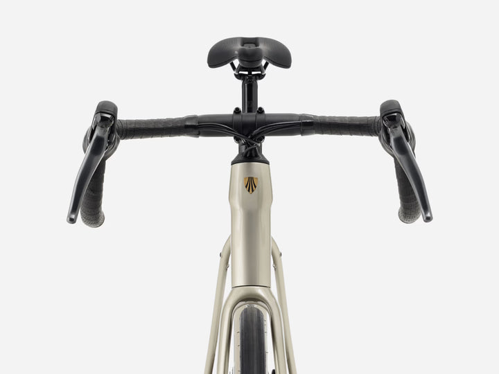 Trek Domane AL 2 Gen 4 2027年モデル ロードバイク