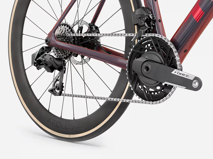 Trek Domane SLR 7 AXS Gen 5 2027年モデル
