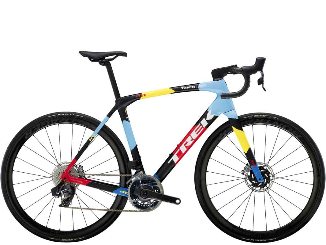 Trek Domane SLR 9AXS Gen 4 – バイクプラス