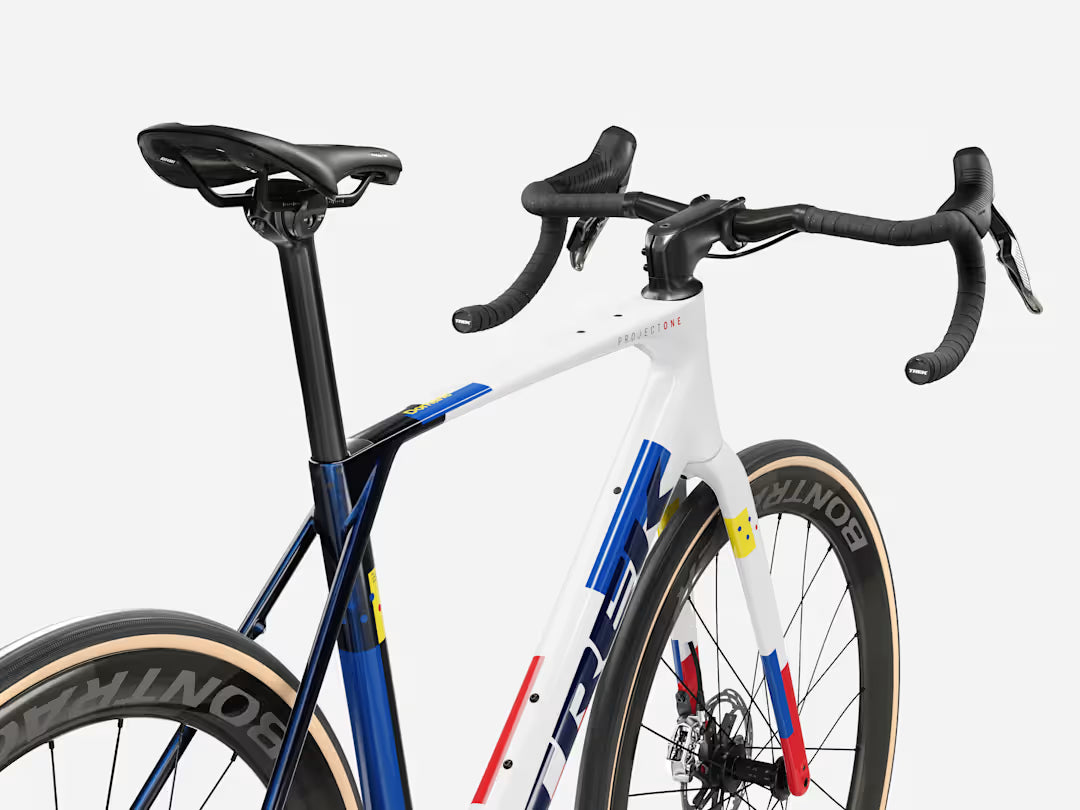 Trek Domane SLR 9 AXS Gen 5 2027年モデル