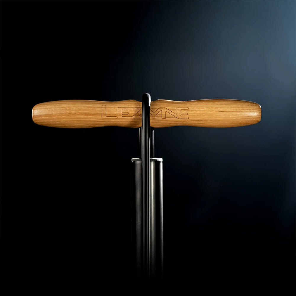 Lezyne CLIK™ FLOOR DRIVE HV（レザイン クリック フロア ドライブ ハイボリューム）ウッドハンドル