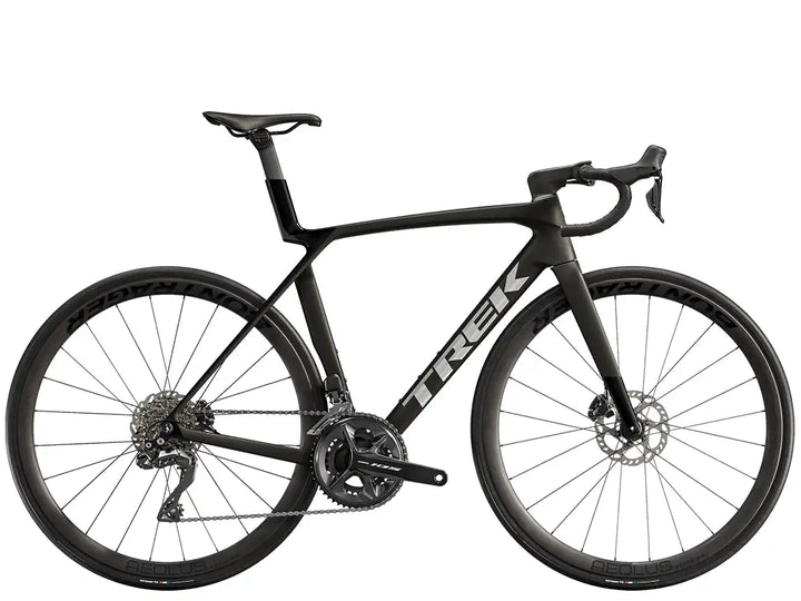 トレックマドンSL6 Gen8（Trek Madone SL6 Gen8）のブラック（Matte Dark Web）