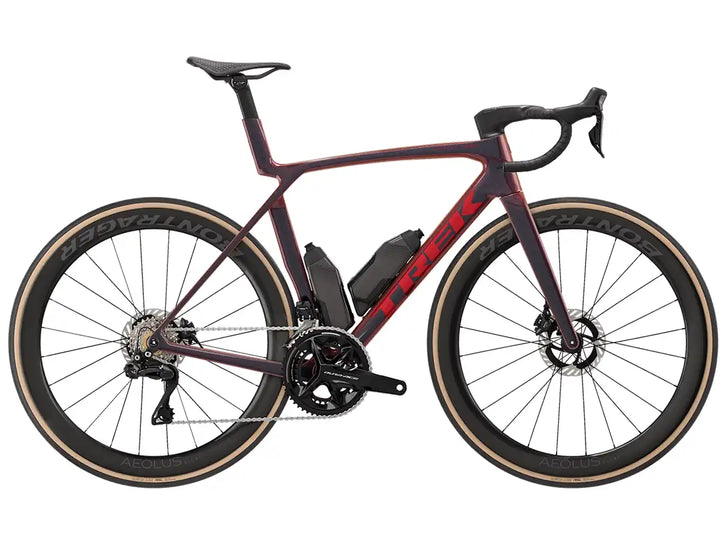 ブランド名：TREK、モデル名：Madone SLR 9 Gen 8、カラー名：Surpentine
