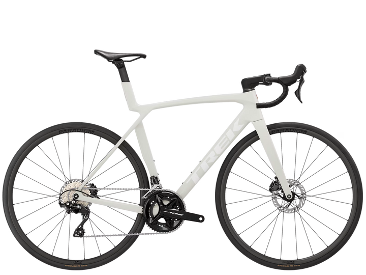 メーカー：トレック
モデル：Madone SL 5 Gen 8
年式：2027年モデル
世代：第8世代
カラー：Era White