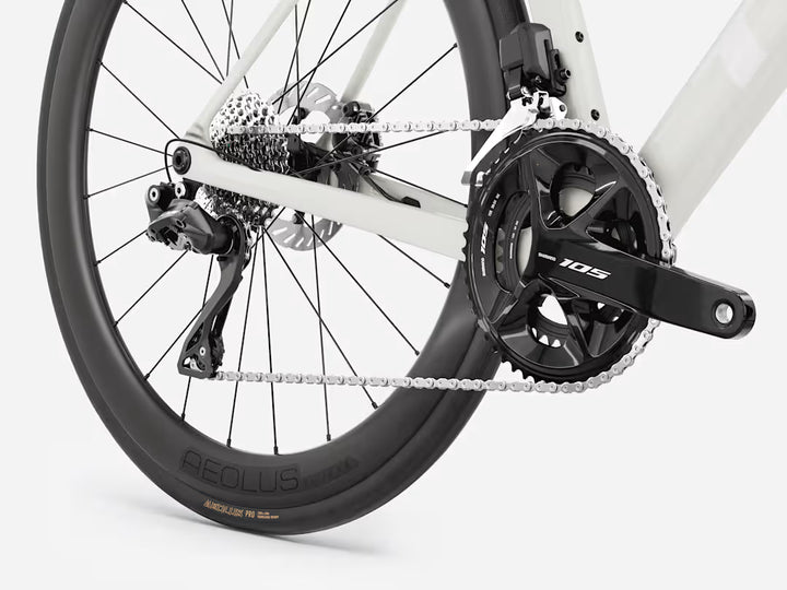 Trek Madone SL 6 Gen 8 2027年モデル