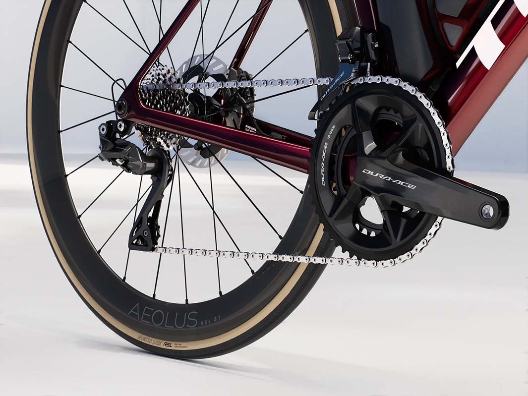 Trek Madone SLR 9 AXS Gen 8 2025年モデル