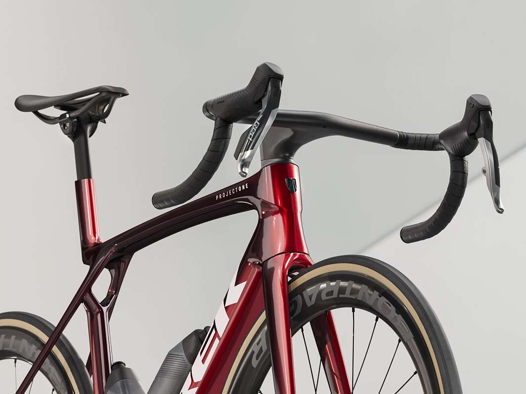 Trek Madone SLR 9 AXS Gen 8 2025年モデル Trek Madone SLR 9 AXS Gen 8 2025年モデル