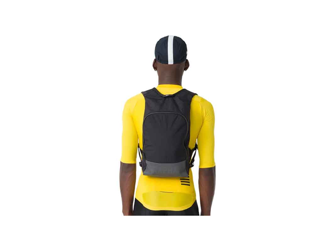 Rapha Pro Team Lightweight Backpack（ラファ プロチーム ライトウェイト バックパック） – バイクプラス