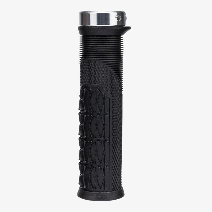 SDG OPEN CORE THRICE GRIPS（オープンコア スライス グリップ）｜振動吸収と操作性を両立