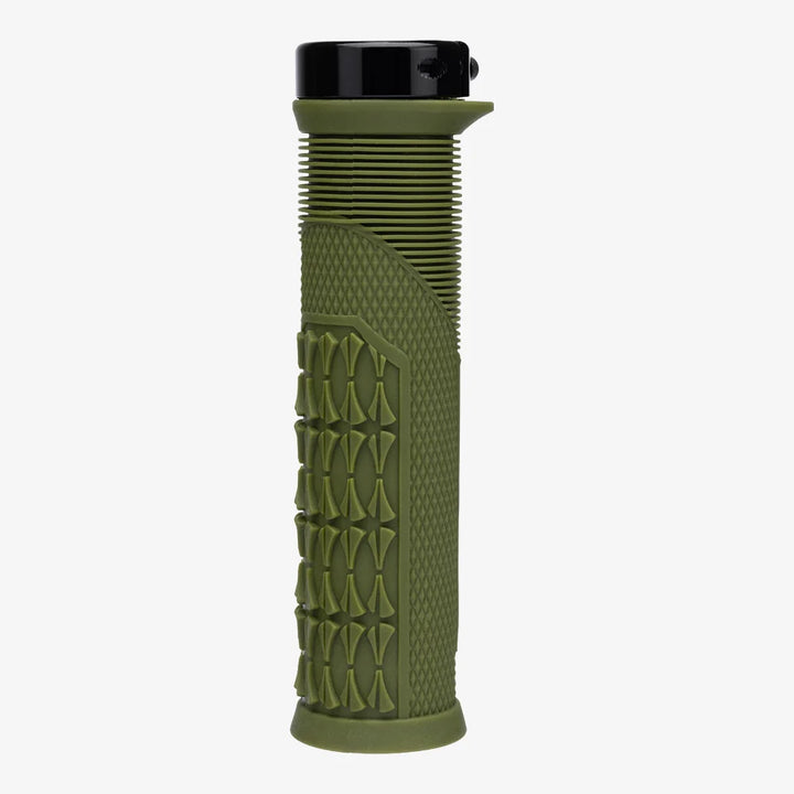 SDG OPEN CORE THRICE GRIPS（オープンコア スライス グリップ）｜振動吸収と操作性を両立