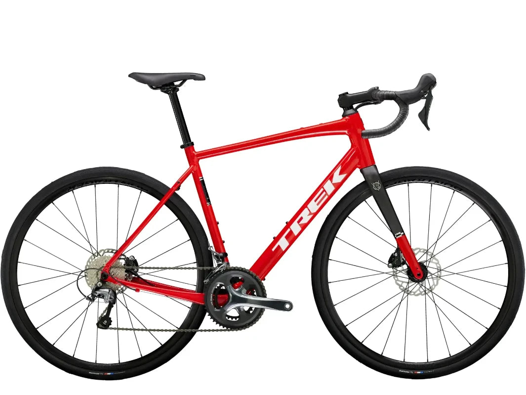 Domane AL 4 Gen 4（ドマーネAL4 Gen4）のレッド（Viper Red）の画像