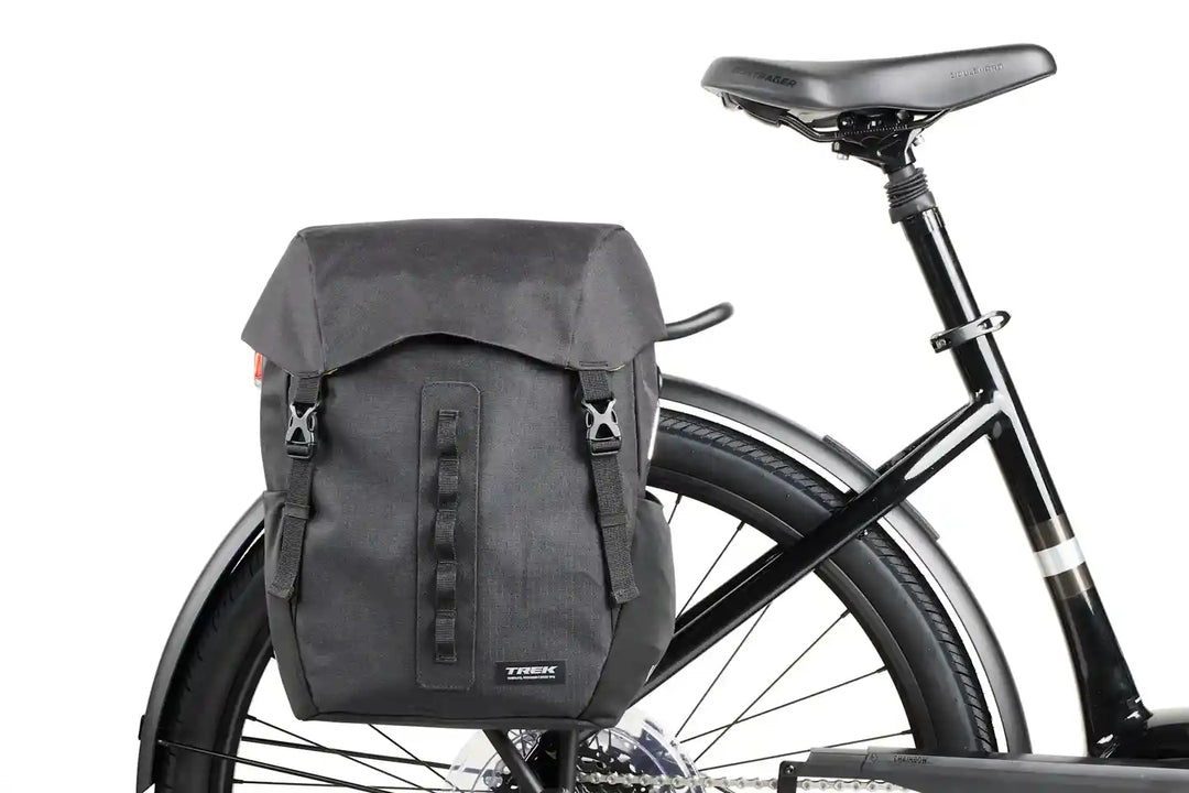 Trek Single Pannier Bag（トレックシングルパニアバッグ）自転車取り付けイメージ