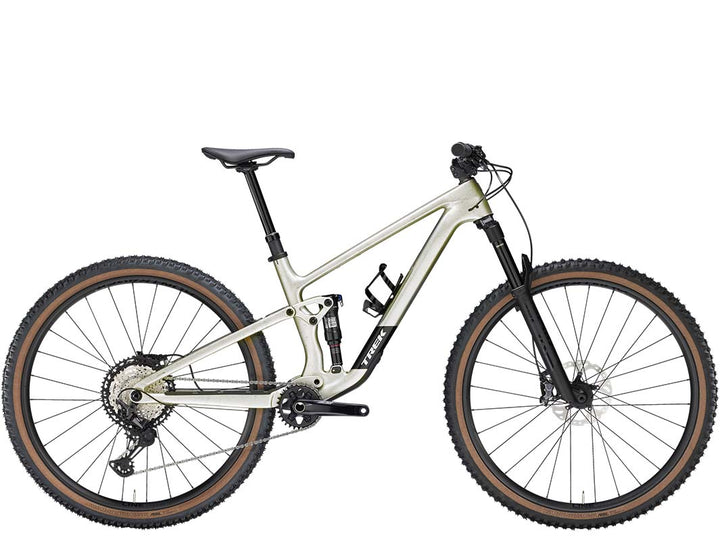 Trek Top Fuel 9.8 XT Gen4 2025（トレックトップフューエル9.8 XT Gen4）2025年モデルのカラーLunar Silver