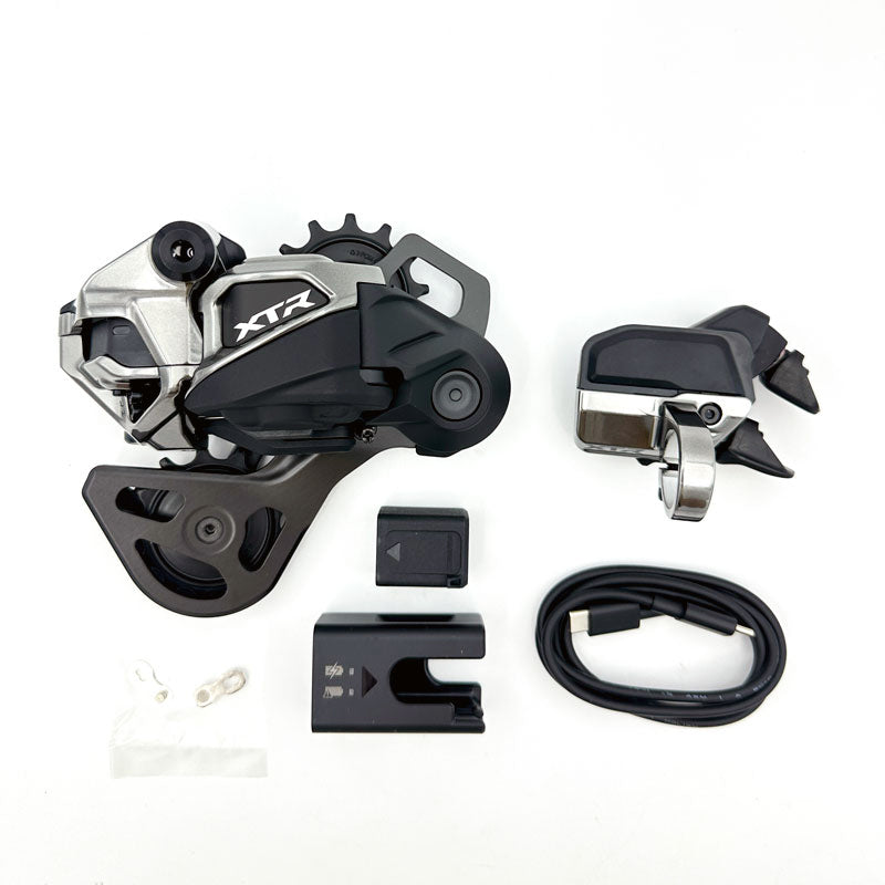 シマノ DI2 XTR 前後ディレーラーセット 未使用 Shimano XTR Di2 M9200 アップグレードキット（RD-M9250 / SW-M9250