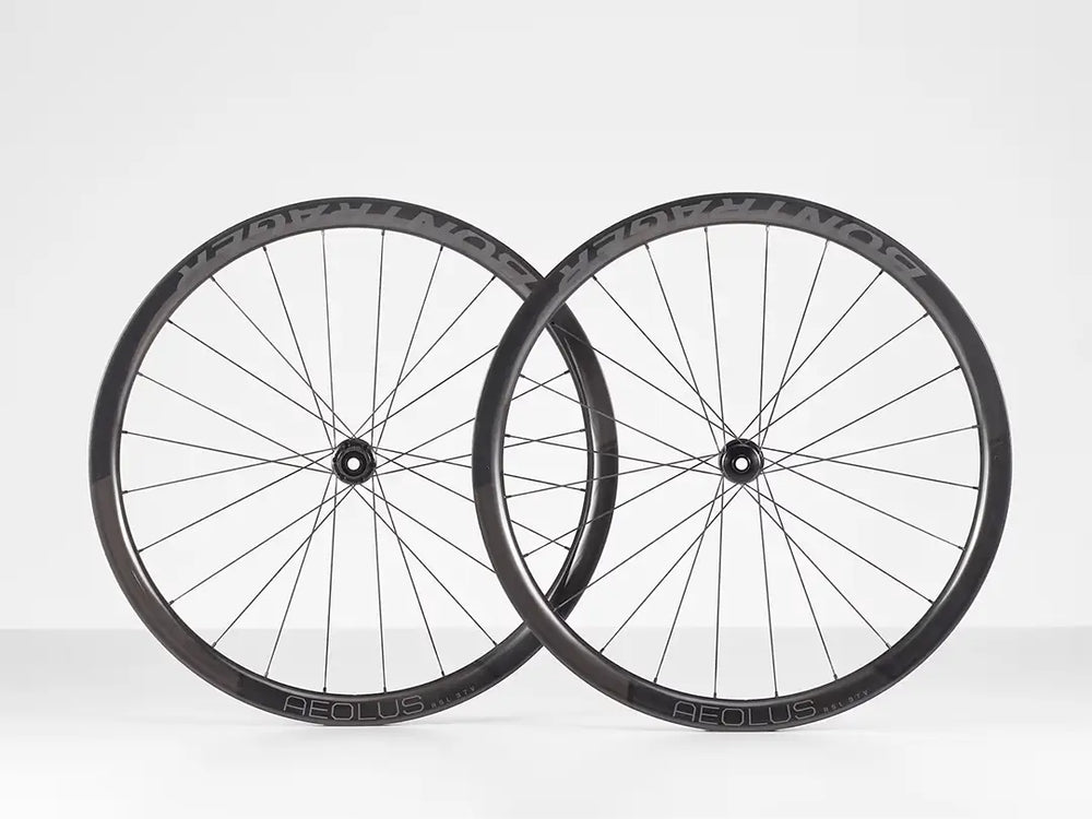 と*き様 BONTRAGER カーボンホイール 試乗ができる！タイヤがもらえる！ボントレガー カーボン