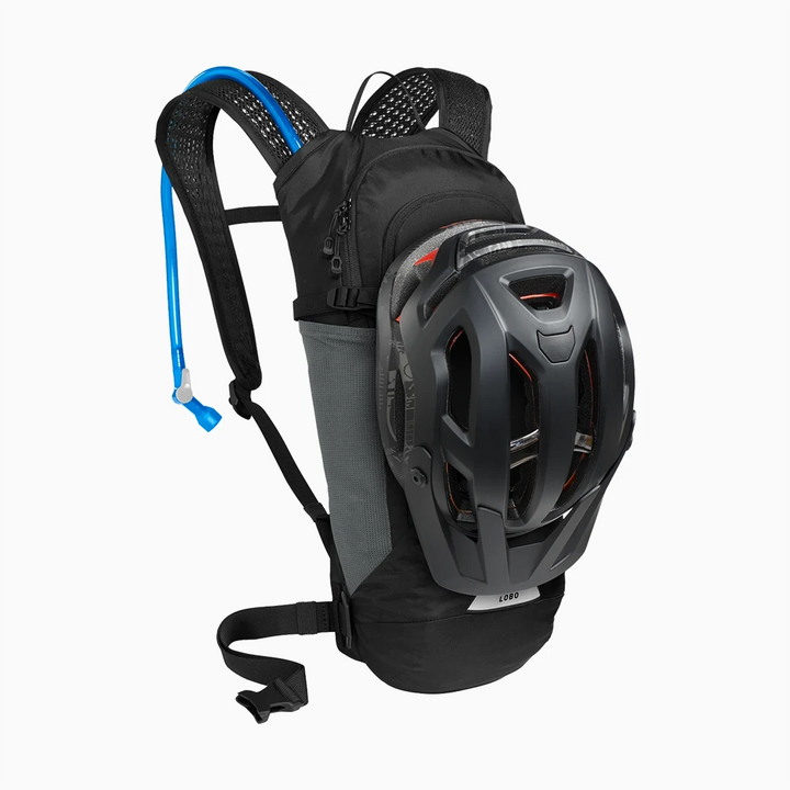 Camelbak Lobo 9（キャメルバック ロゴ 9）2Lハイドレーションパック付属
