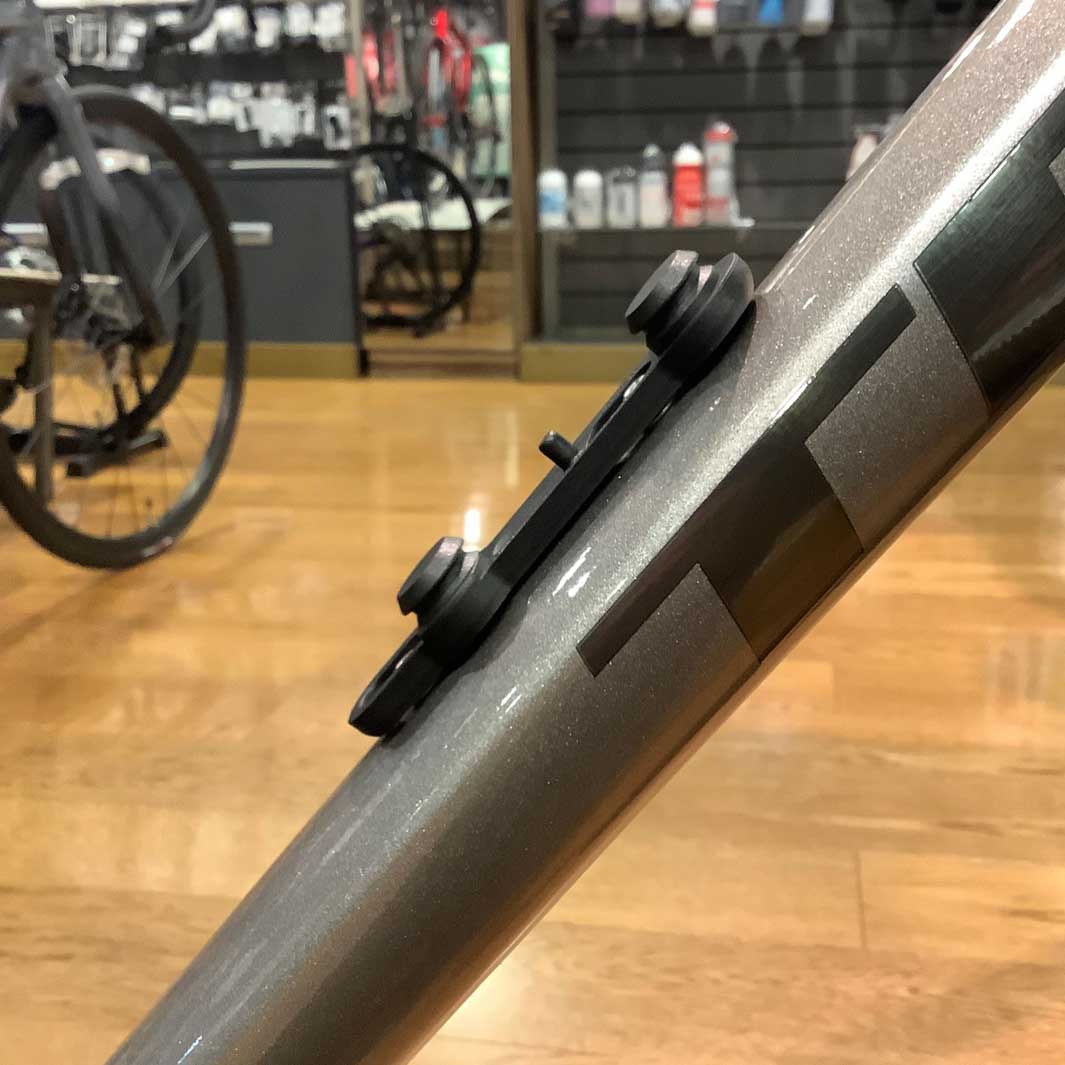 Vendita XLC WB-X05 Adattatore Twist FidLock Al Miglior Prezzo Online - Foto 12