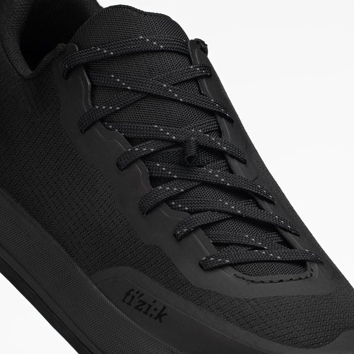 Fizik Gravita Versor Flat （フィジーク グラヴィータ ベルソル フラット）