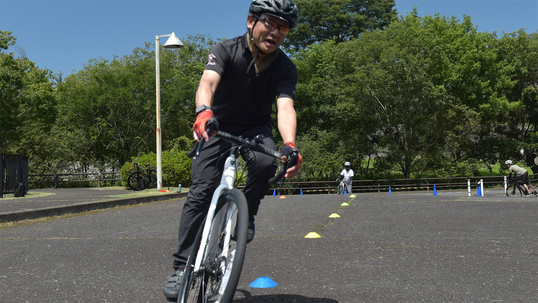 初心者ライド講習会　自転車にまたがる・走る・止まる・曲がるの基本を確認する、実践型の講習会です。