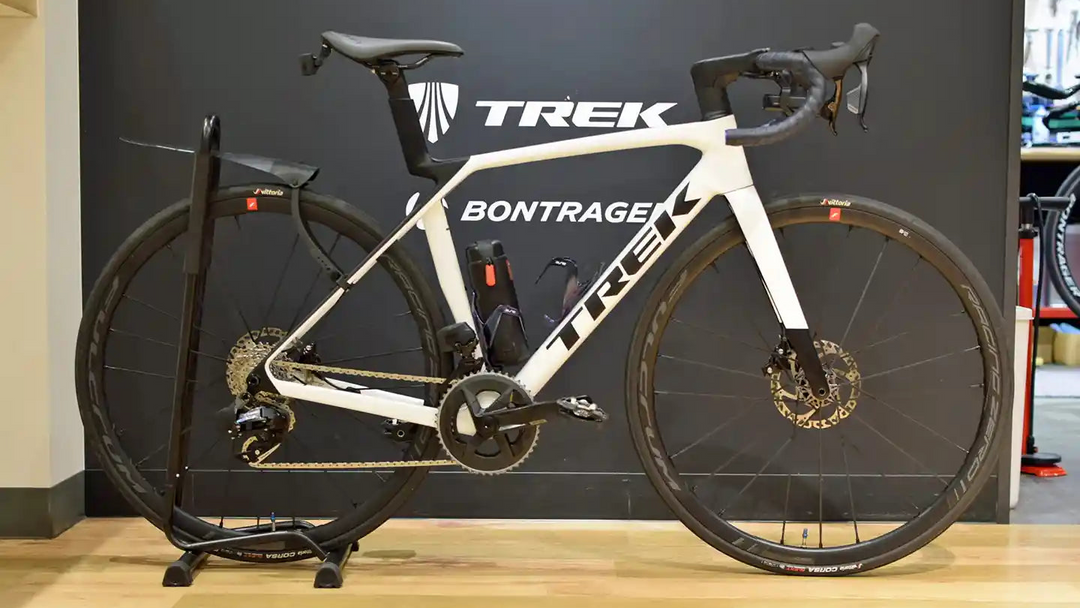 TREK Madone SL Gen 8 カスタム事例・アップグレード紹介