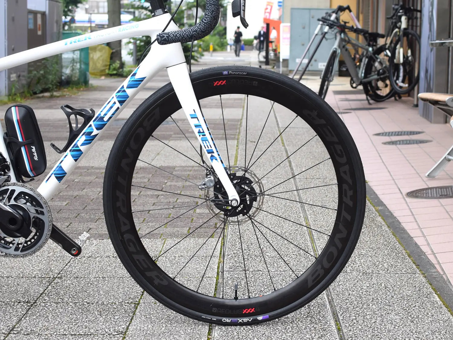 Panaracer AGXERO (パナレーサー エージーゼロ）クリンチャーをロードバイクに取り付け