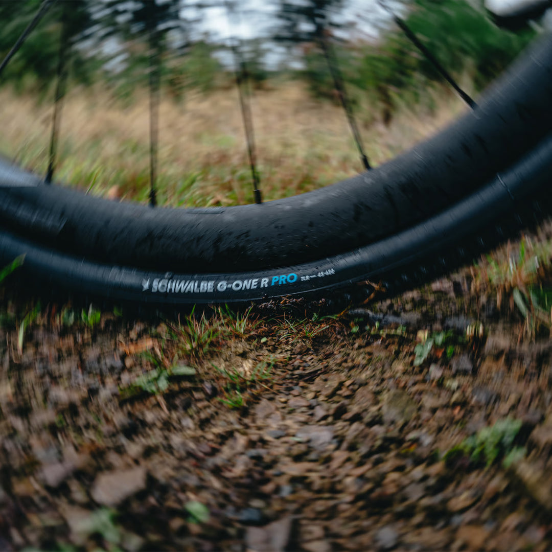 Schwalbe G-One R PRO TLR ジーワン R プロ オールラウンド グラベルタイヤ