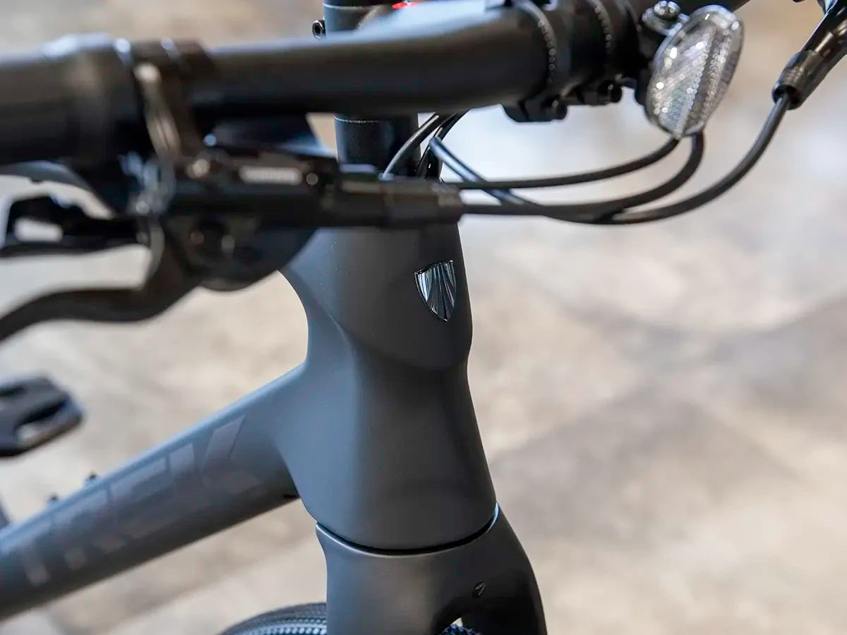 2027 TREK FX Sport SL 4|軽量カーボン×高速フィットネスバイク【最新 2027 TREK FX Sport SL 4|軽量カーボン×高速フィットネスバイク【最新