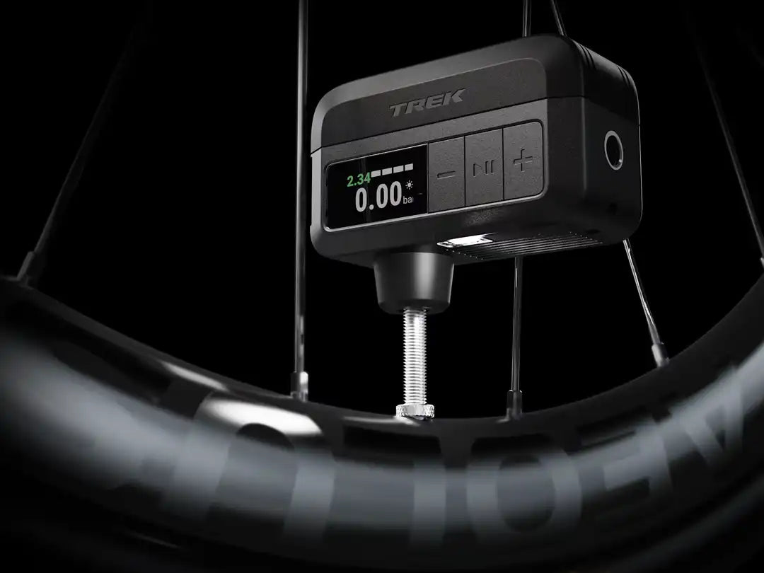 Trek エアラッシュ 電動ポンプ – バイクプラス Trek エアラッシュ 電動ポンプ – バイクプラス