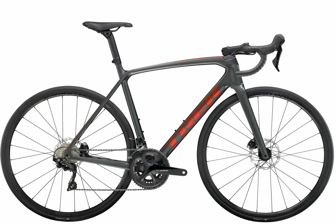 車体：TREK Emonda SL4　カラー：Lithium Grey