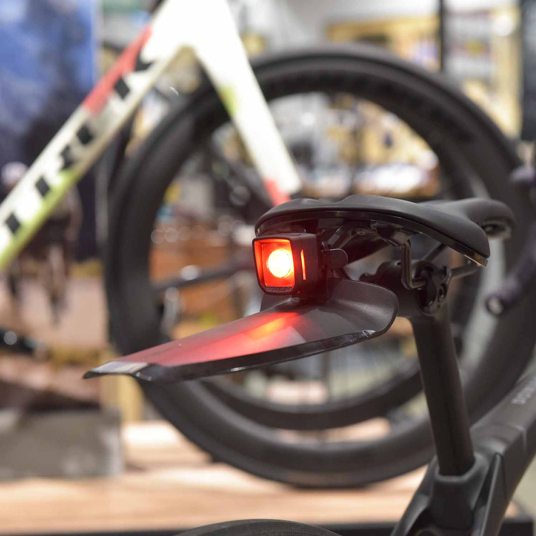 トレック ブレンダー フェンダー（Trek Blendr Fendr）フレアRCityと一緒に取り付け