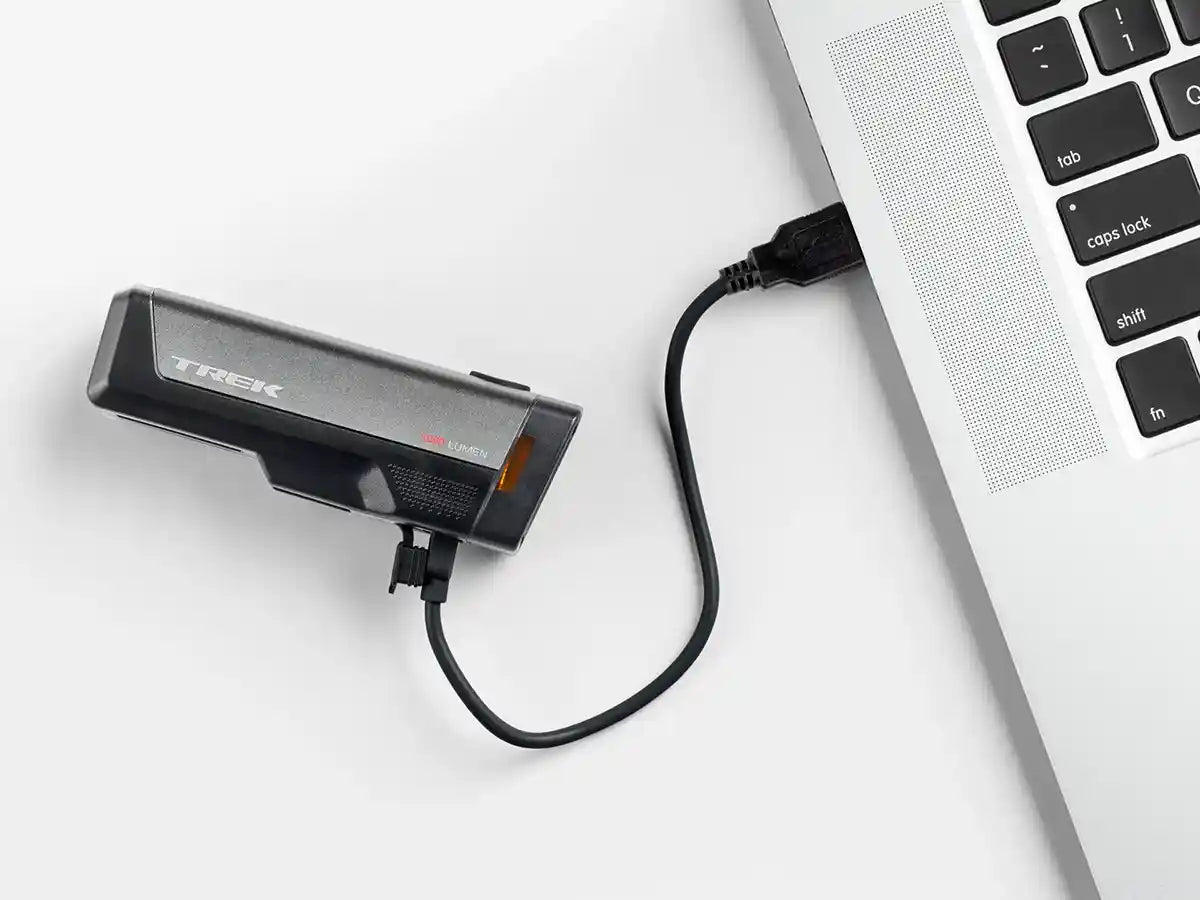 Trek Ion Elite Rフロントバイクライト トレック Ion Elite Rフロントバイクライト - Trek Bikes (JP)