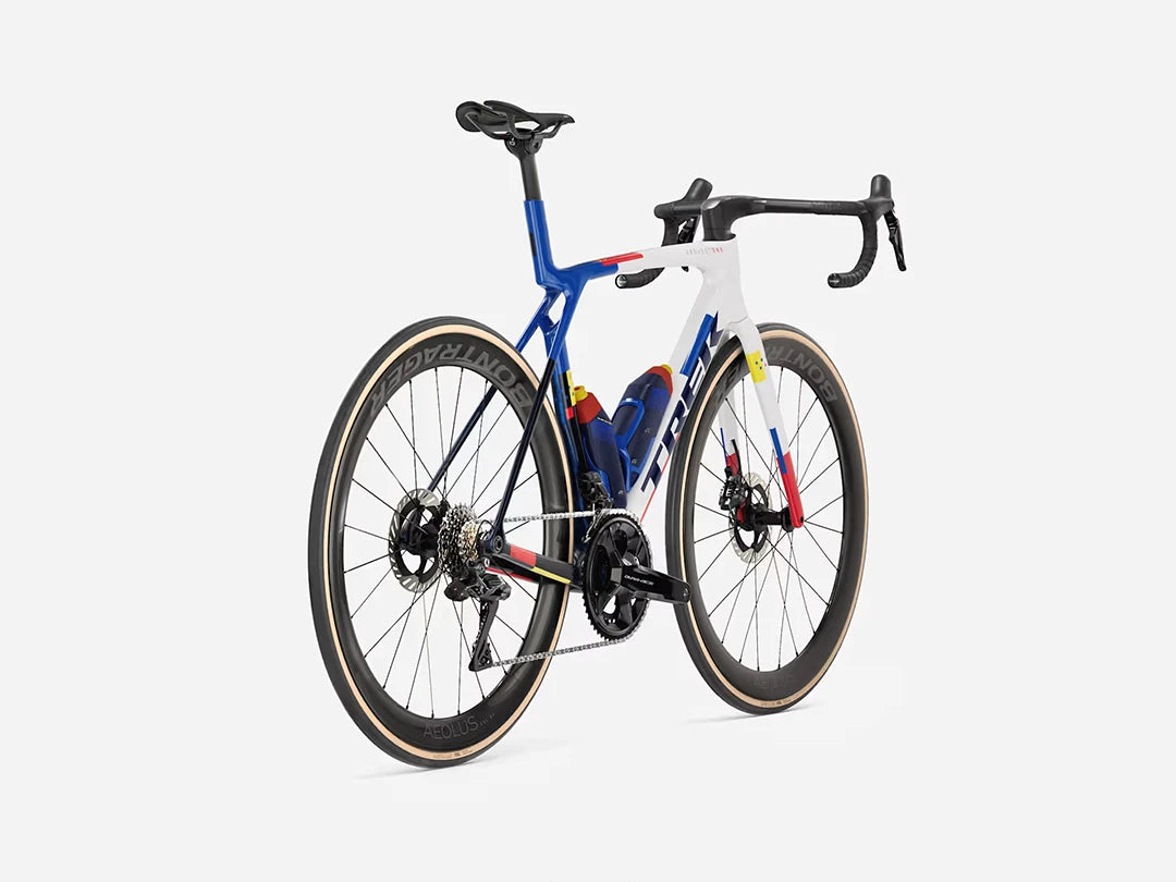ブランド名：TREK、モデル名：Madone SLR 9 Gen 8、カラー名：lidl-trek Team Replica、年式：2026
