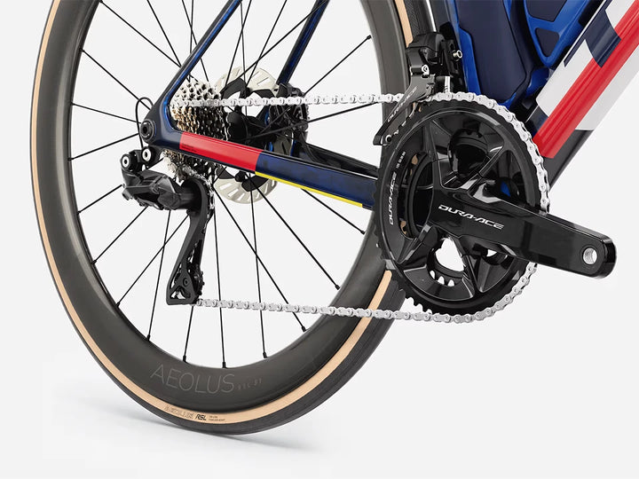 ブランド名：TREK、モデル名：Madone SLR 9 Gen 8、カラー名：lidl-trek Team Replica、年式：2026 Dura-ace