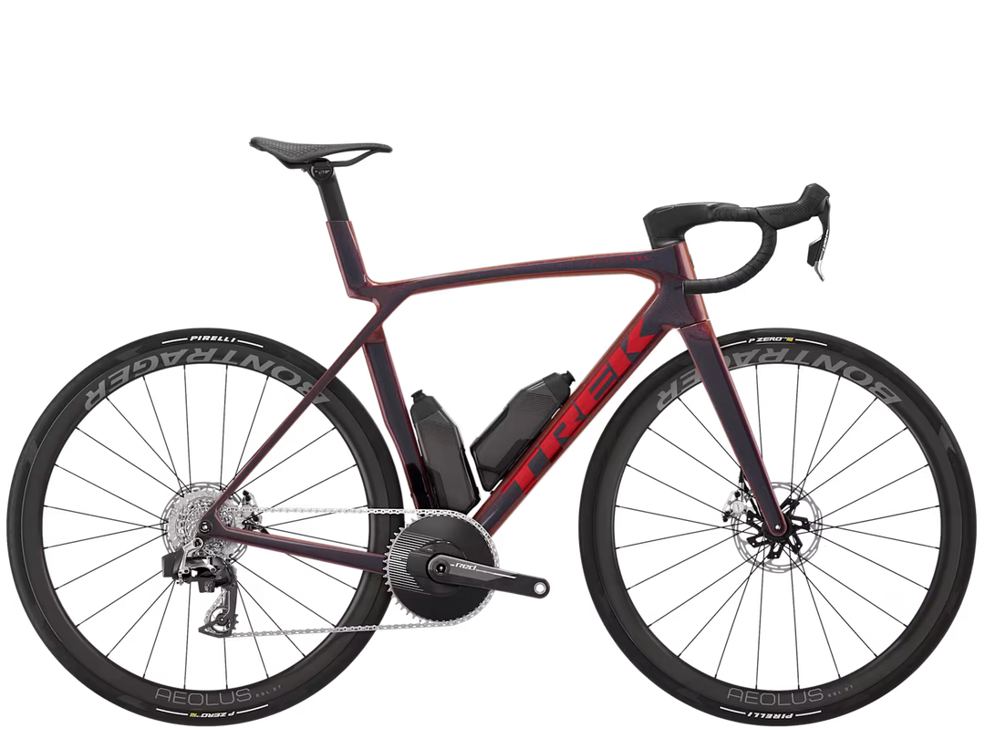 ブランド名：TREK、モデル名：Madone SLR 9 1x AXS Gen 8、カラー名：Serpentine、年式：2027