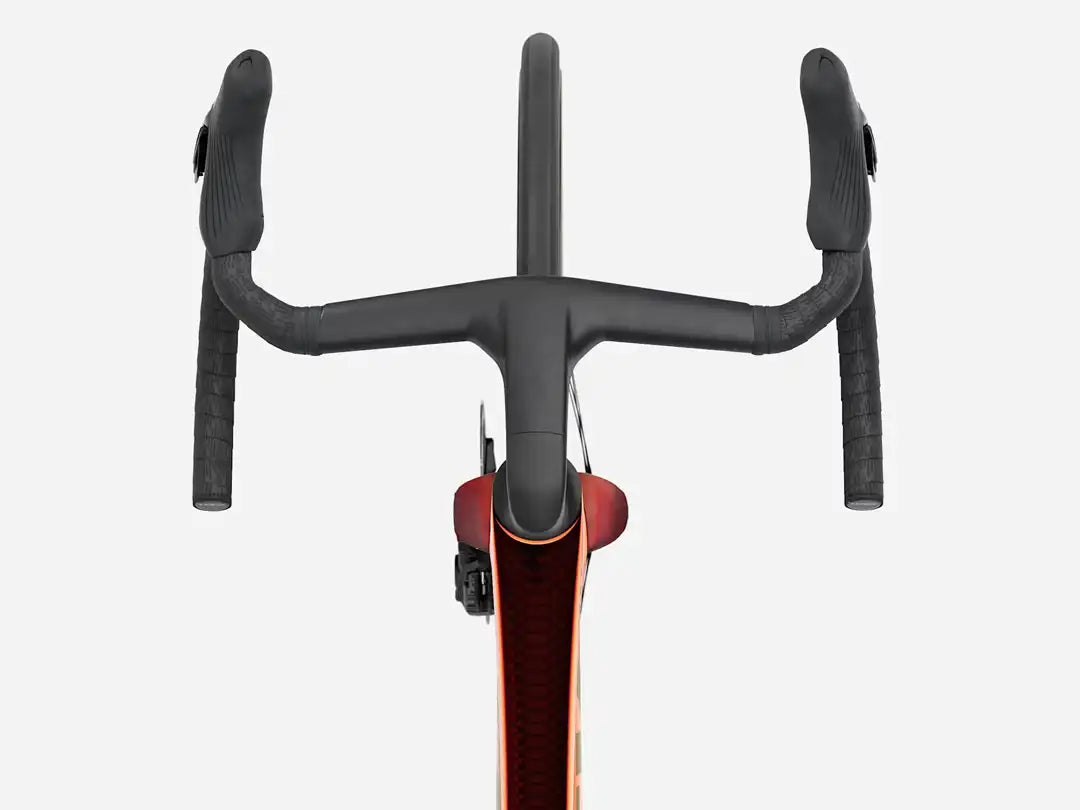 モデル名：TREK Madone SLR 9 Gen 8  カラー：ICON Serpentine　ステム一体型ハンドルを真上からのアングルで
