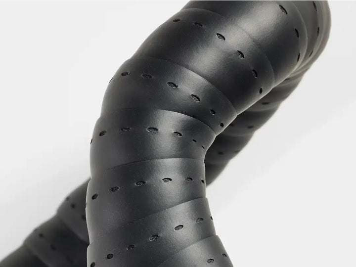 TREK Perf Line Handlebar Tape（パーフ ライン ハンドルバー テープ）表面