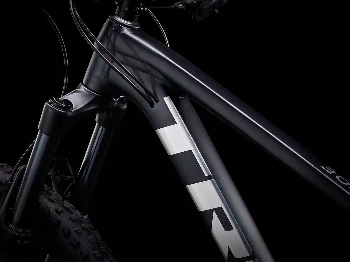 直接お引渡し】TREK Roscoe7 Black 2021 Sサイズ MTB｜車・バイク・自転車