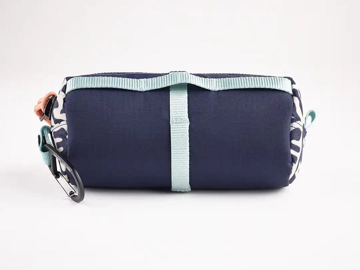 TREKとTopo Designs のコラボバッグBurrito Bag（ ブリトー バッグ）後ろ側