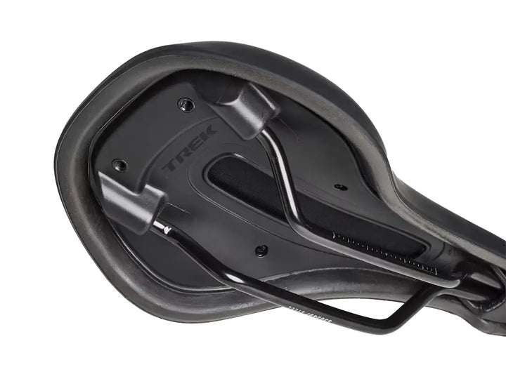 Trek Verse TrailバイクサドルはBlendrマウント取り付け可能