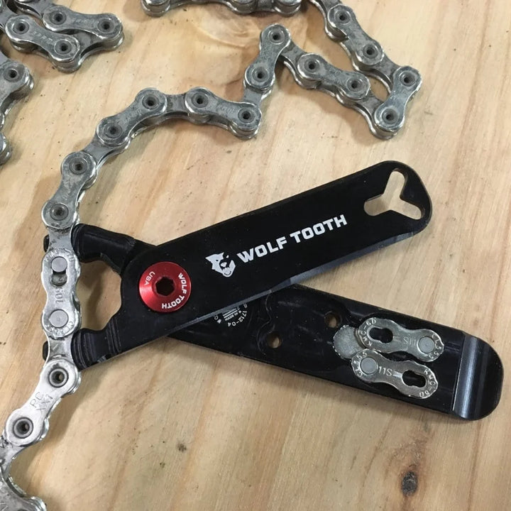 Wolf Tooth Pack Pliers - Master Link Combo Pliers（ウルフトゥース パックプライヤー）