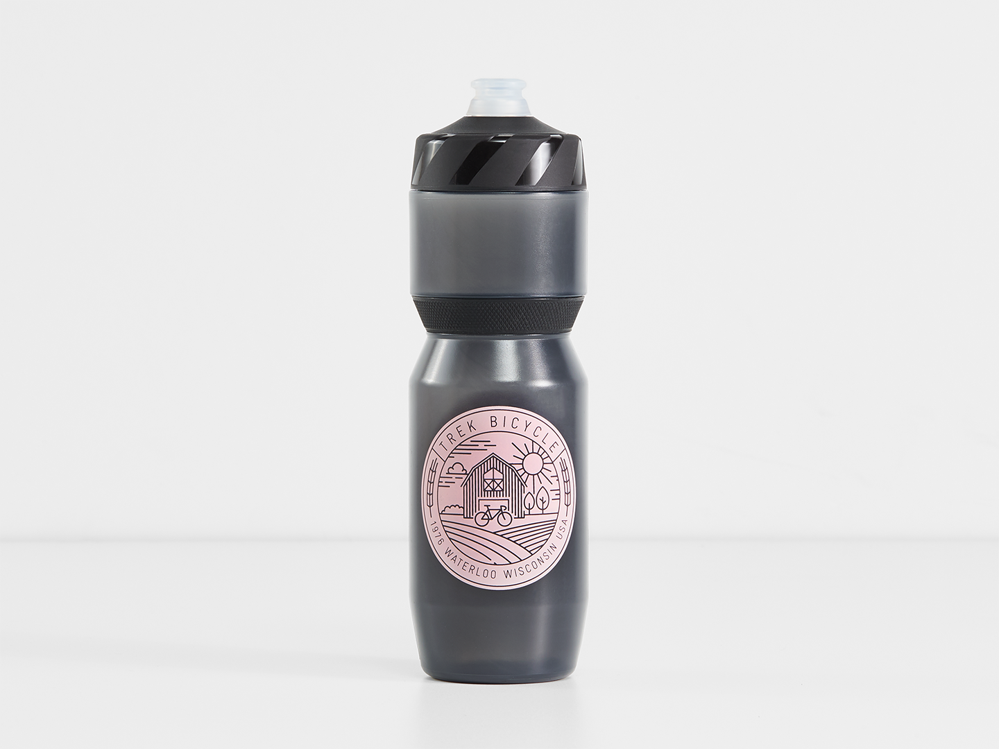 Trek Voda Flow Barn Black Water Bottle – バイクプラス