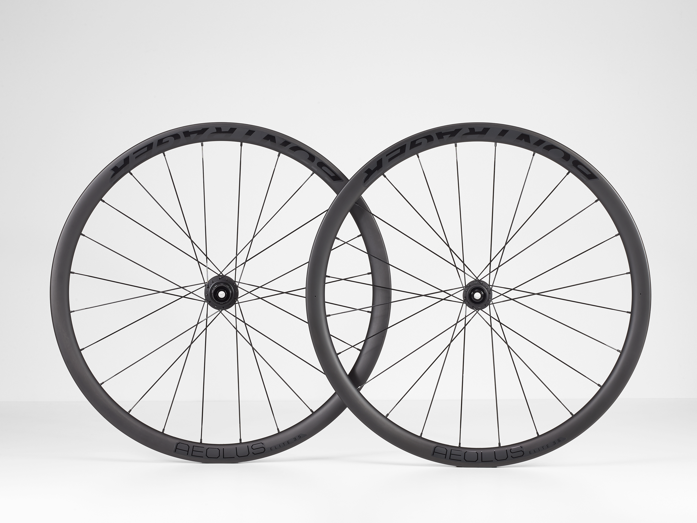 完成車外し　Bontrager Aeolus Elite 35 TLR ホイール BontragerAeolusElite35TLRDisc_