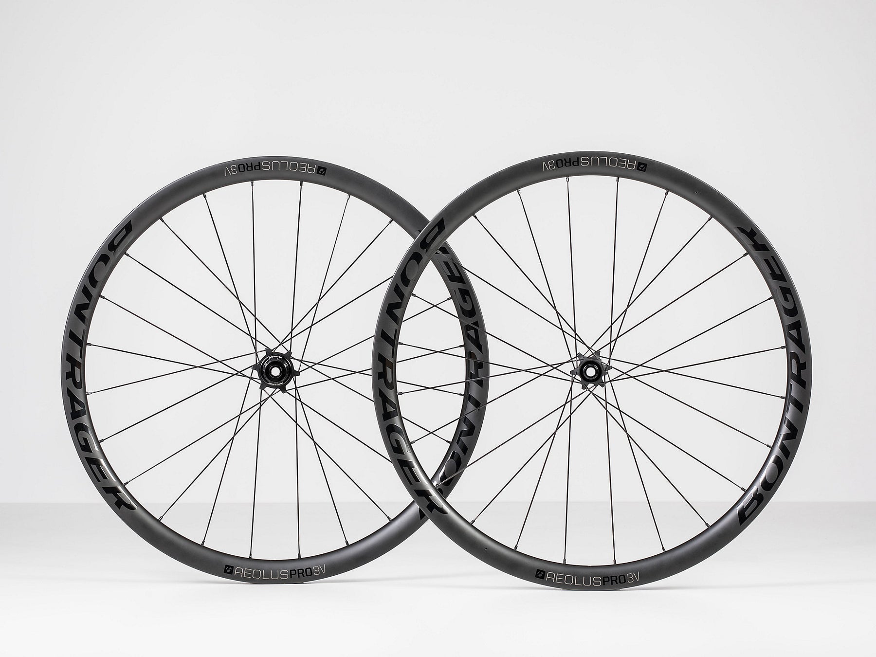 美品☆Bontrager アイオロス プロ3V☆-