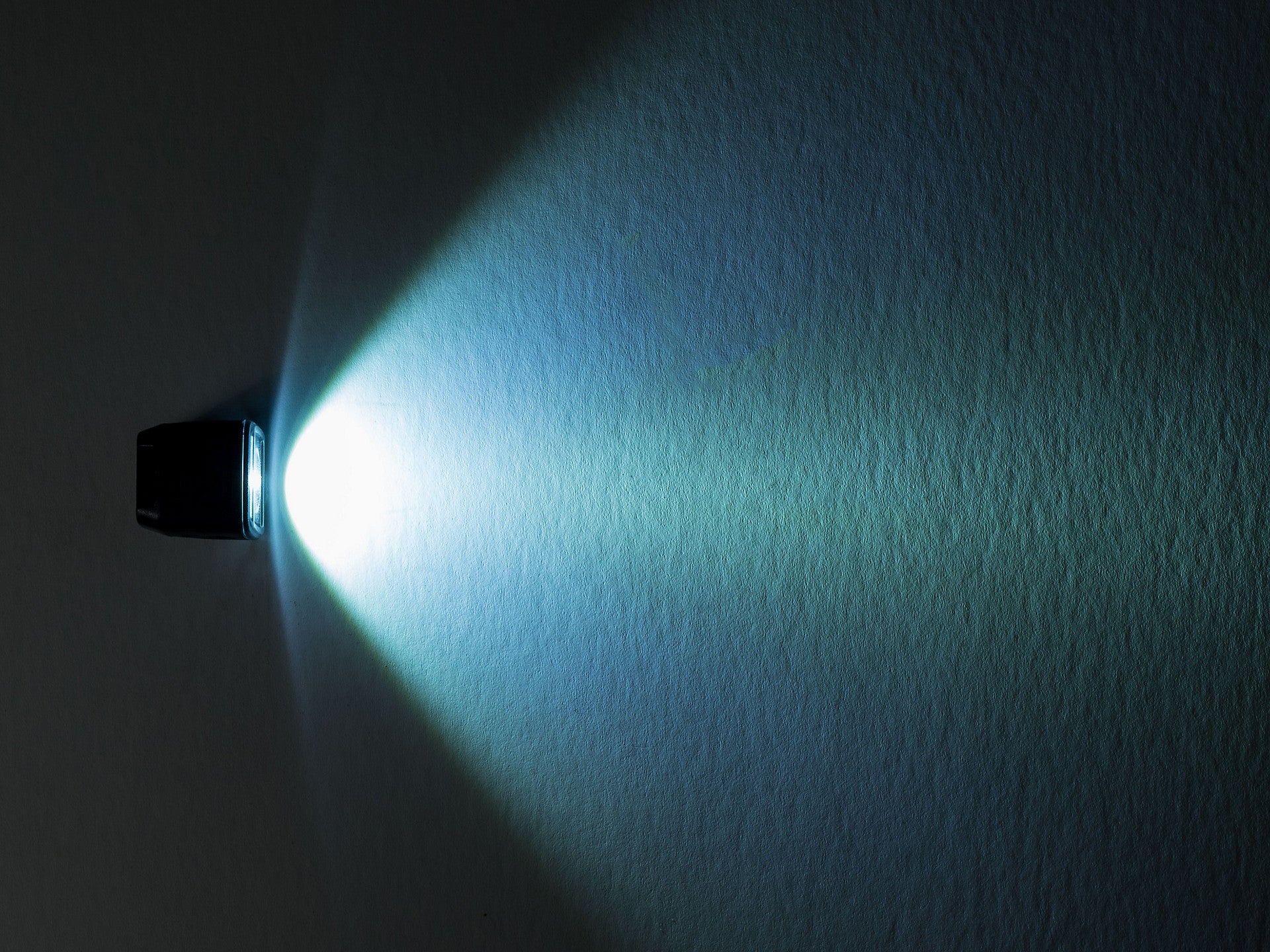フロントライト Bontrager Ion 100 R Front Light