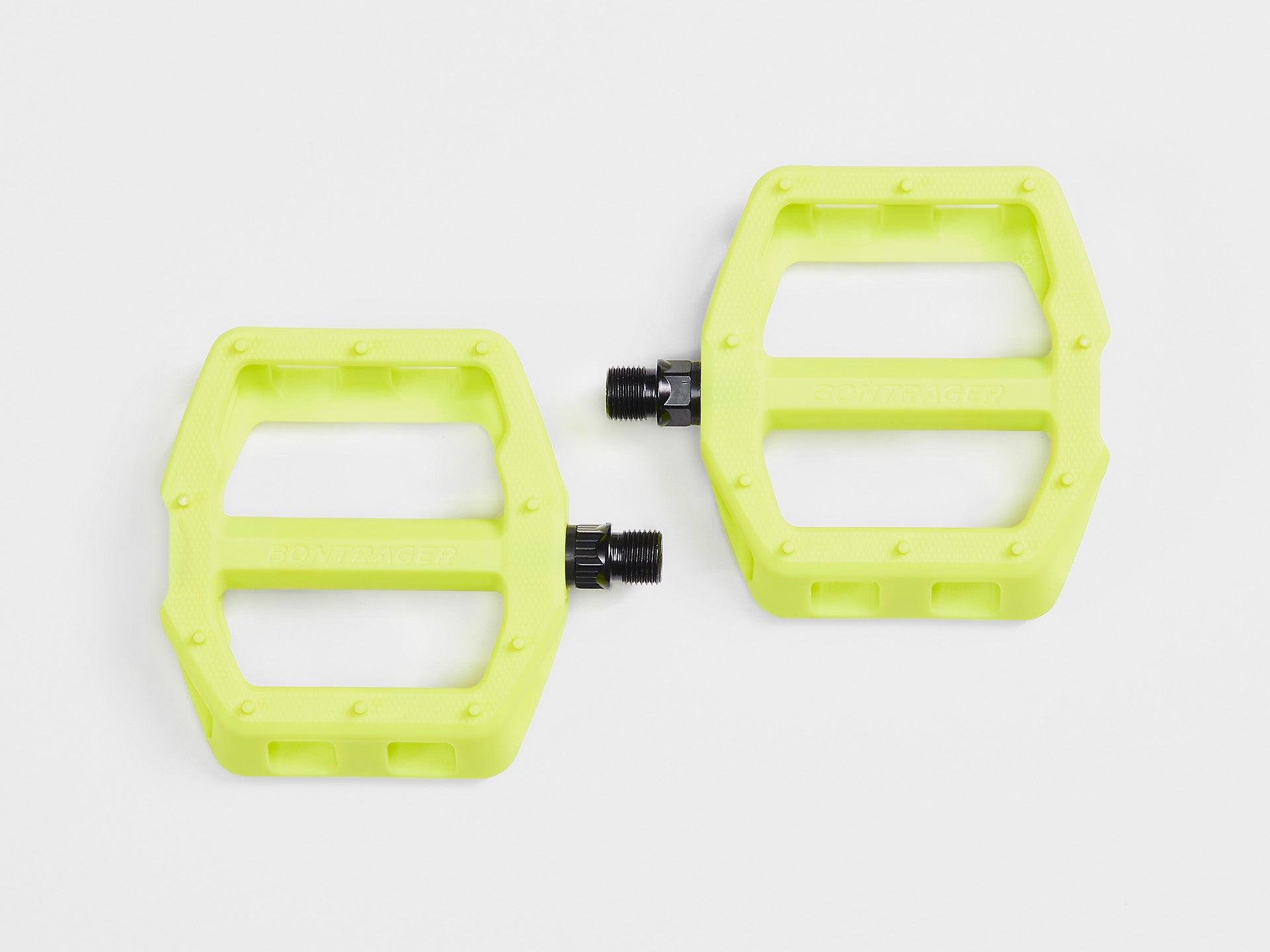 Bontrager Line Comp Flat Pedal Set（ラインコンプ フラットペダル）